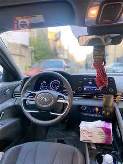 هیوندای ئەلەنترا